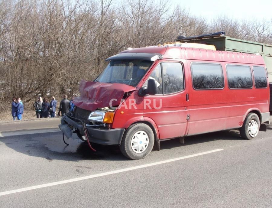 Купить Ford Transit с пробегом во Владимире: 1997 года ...